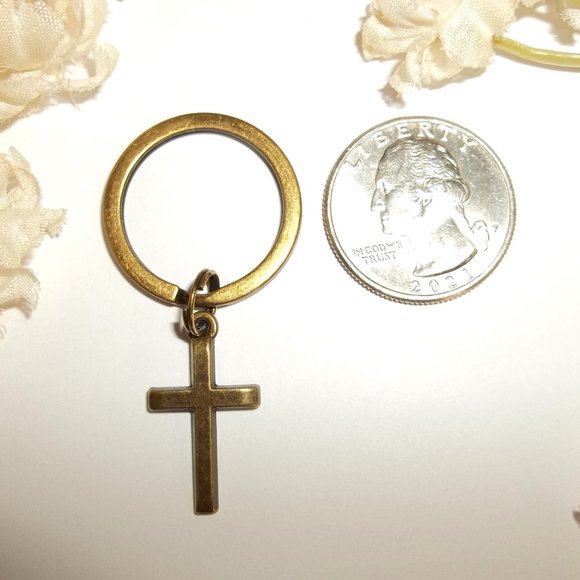 Cross Keychain Bronze Brown Unisex Gift Idea Keyring Key Chain Holder NWT C324 - Picture 3 of 8